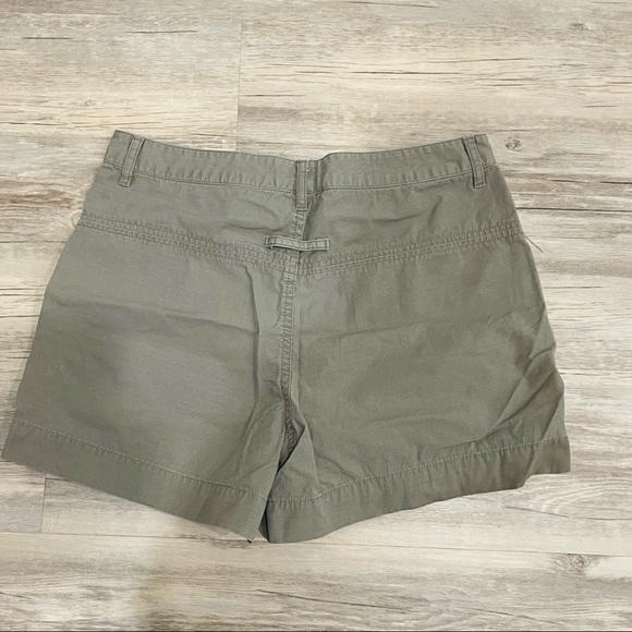 Xhiliration Green Shorts - Picture 3 of 3